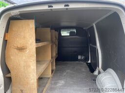 VOLKSWAGEN T6. TDI 150Transporter Kasten lang ,SHgepfleg
