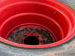 Michelin KR 800/65R32