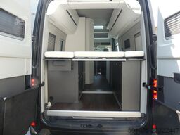 Volkswagen Crafter Grand California 680 4MOT DACHKLIMA/FAHRTRÄ/MARKISE