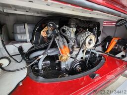 VOLKSWAGEN T 1 Samba mit Safarifenster