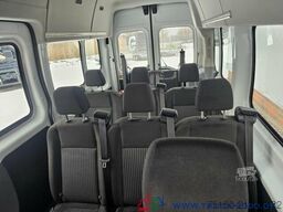 Ford 9 Sitzer el. Rollstuhl Rampe klappbar