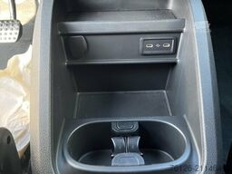 Mercedes-Benz V 220 d STYLE Lang AHZV+DISTR+NAVI+DAB+7 SITZENavi