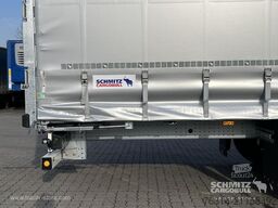 Schmitz Cargobull Curtainsider Mega Getränke