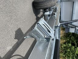  Dreiseitenkipper 3500 mit Elektropumpe