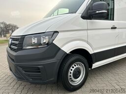 VW Crafter 30 2.0 TDI HD MR Aut. L3H3 / 4 J. Garan...