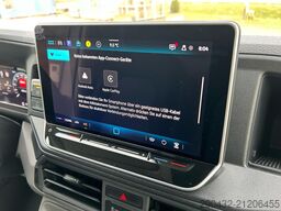 VW Crafter 30 2.0 TDI HD MR Aut. L3H3 / 4 J. Garan...