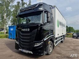 Iveco S-WAY 460 6x2 Box Truck with Full Side Opening – C