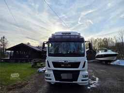 MAN TGM 15.250 Box Truck with Refrigeration/Freezer Un