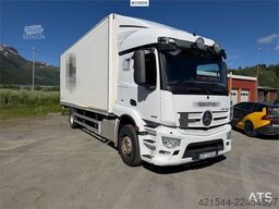 Mercedes-Benz Actros 1835L 4x2 box truck w/ ADR rigged, new clut