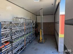 Mercedes-Benz Actros 1835L 4x2 box truck w/ ADR rigged, new clut