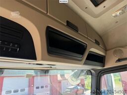 Mercedes-Benz Actros 1835L 4x2 box truck w/ ADR rigged, new clut