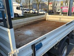 Mitsubishi Fuso Canter 7C15 AMT