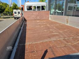 MERCEDES-BENZ Atego 1021 L Pritsche/Kran/Funk/35TKM wie neu