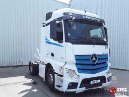 Mercedes Actros 1843