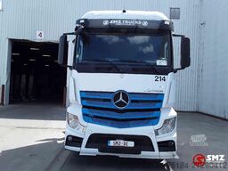 Mercedes Actros 1843