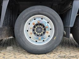 SCHMITZ CARGOBULL SKO 24/L - 14.7 FP COOL V7 | Lang | Doppelverd.