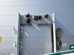 SCHMITZ CARGOBULL Hubdach Liftachse LED XL und Getränkezert. MIETE