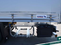 SCHMITZ CARGOBULL Hubdach Liftachse LED XL und Getränkezert. MIETE
