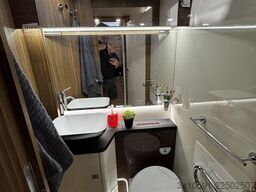MOBILVETTA K-Yacht 86 Tekno Line 180PS  9 Navi RFK ALDE TV