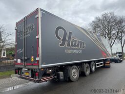 Pacton 3 ass koeloplegger, laadklep, stuuras, liftas