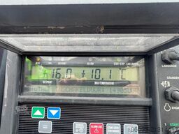 Pacton 3 ass koeloplegger, laadklep, stuuras, liftas