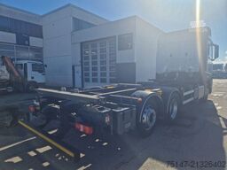 MERCEDES-BENZ 2540 L Actros 6x2 Fahrschule 5-Sitzer Liftachse
