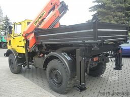 Mercedes-Benz UNIMOG 1300L mit großem Kran + Funkfernsteuerung