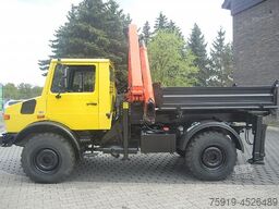 Mercedes-Benz UNIMOG 1300L mit großem Kran + Funkfernsteuerung