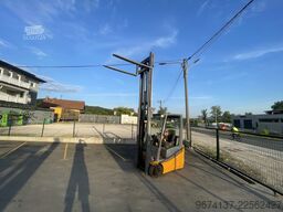 Jungheinrich Efg215
