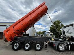 Schwarzmüller 3-Achs HARDOX SANH*24 m³*2 x LIFTACHSE!