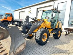 VOLVO L28 Allrad*Schnellwechsler*Straßenzulassung*