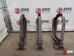 Daf Occ set van 3 brandstoftanksteunen DAF