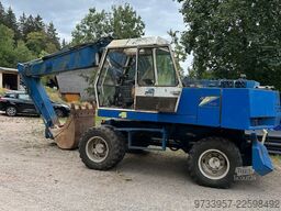 Fuchs 713