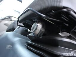 Fuso FUSO 9C18 Canter Alu Pritsche 5.2m Kran 3x hydr.