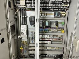 Sjaak van der Wel B.V. Sjaak van der Wel B.V. Sjaak van der Wel B.V.