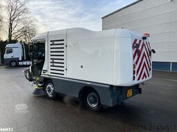 Ravo 540 CD Euro 6 with 3-rd brush