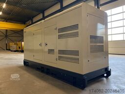 Hyundai P086TI - 220 kVA Generator - DPX-19852