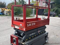 SkyJack SJ 3219 7,80m Scherenarbeitsbühne
