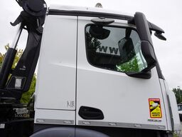 Mercedes-Benz Arocs 1833 4x2 / 60 tho. km! / HIAB