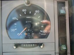 MAN LE 8.220 4X2 BL PLANENAUFBAU + ANHäNGER KOMPLETTZUG