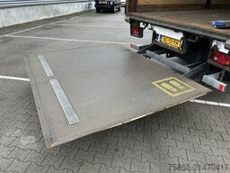 Krone / Hertoghs 01 / City / Curtainside / Loadlift 2...