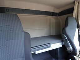 MAN TGL 12.190 / Curtainsider 19 EPAL