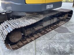 Volvo ECR 235 DL