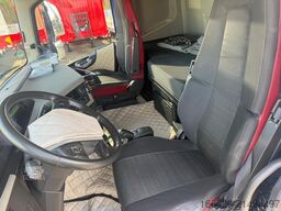 VOLVO FH 500 6x2 Container Pritsche Fassi F455 Kran