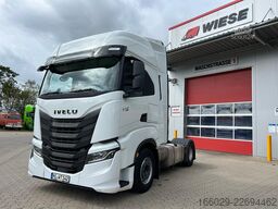 IVECO S-WAY 490 NAVI 2 Tanks Sehr gepflegt