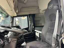 IVECO S-WAY 490 NAVI 2 Tanks Sehr gepflegt