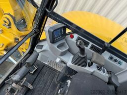 KOMATSU PC80MR-5 / 2022 Baujahr / 1.630 H