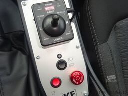 FORD Ranger XLT 4x4 DoKa AT Winterd. Streuer Schild