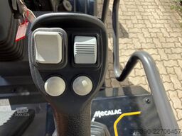 MECALAC MCL2 / Neuwertig / inkl. Schaufel