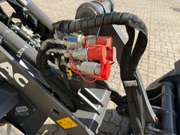 MECALAC MCL2 / Neuwertig / inkl. Schaufel